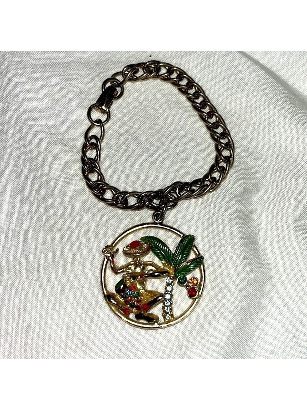 VINTAGE Charm Bracelet Hawaiian Tropical Island Goldtone